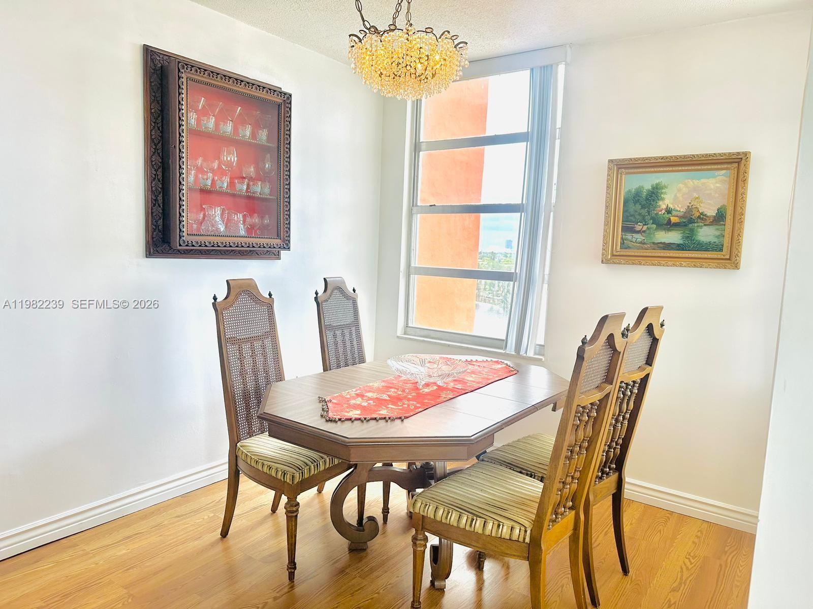 1301 NE Miami Gdns Dr #915W Miami, FL 33179