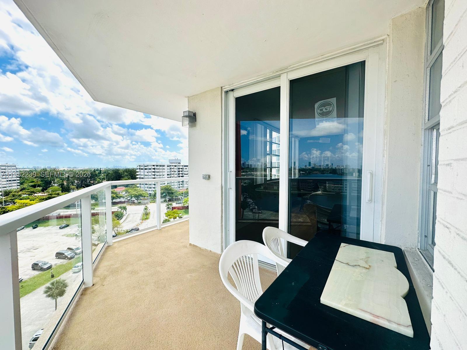 1301 NE Miami Gdns Dr #915W Miami, FL 33179