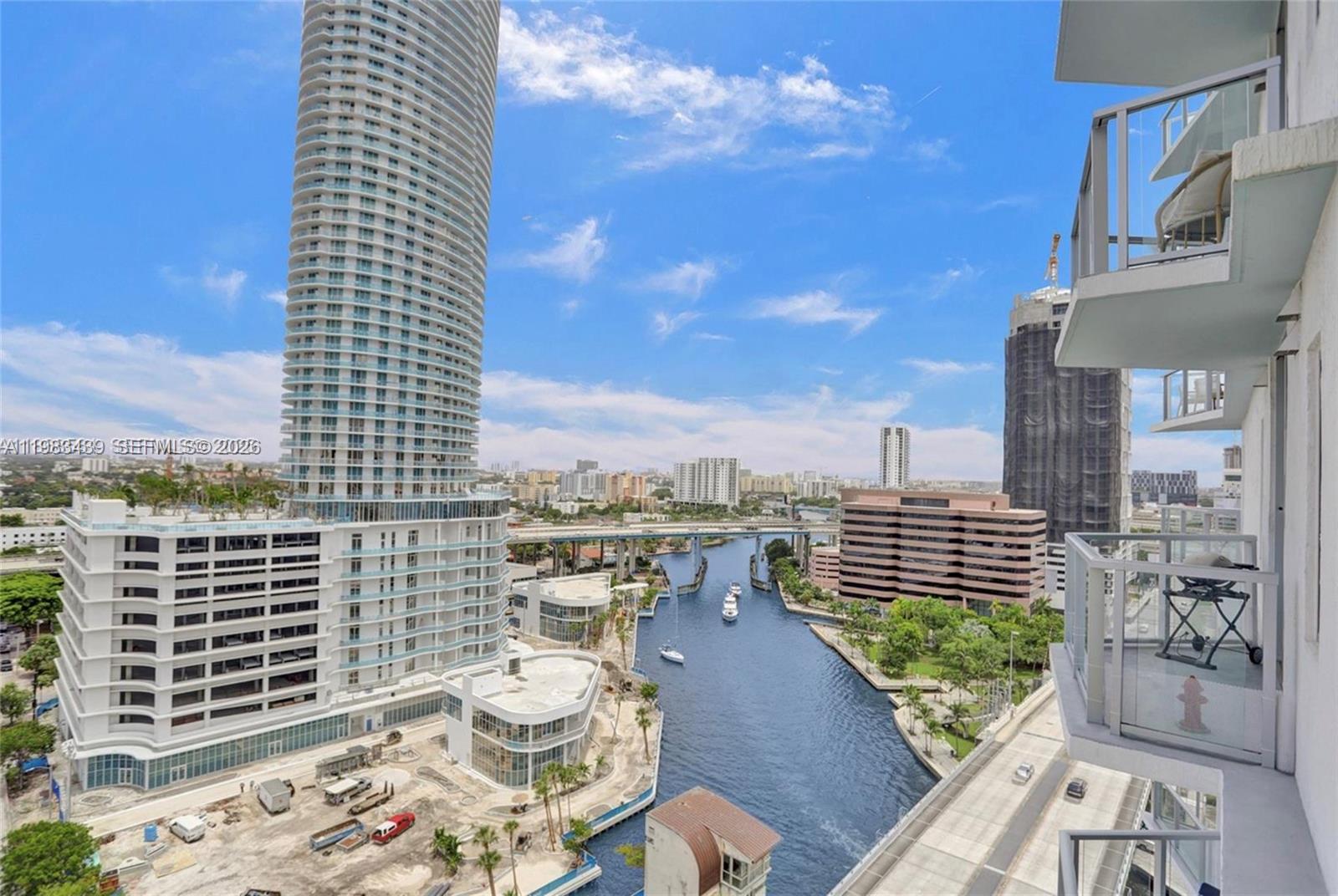 image Latitude on the River33