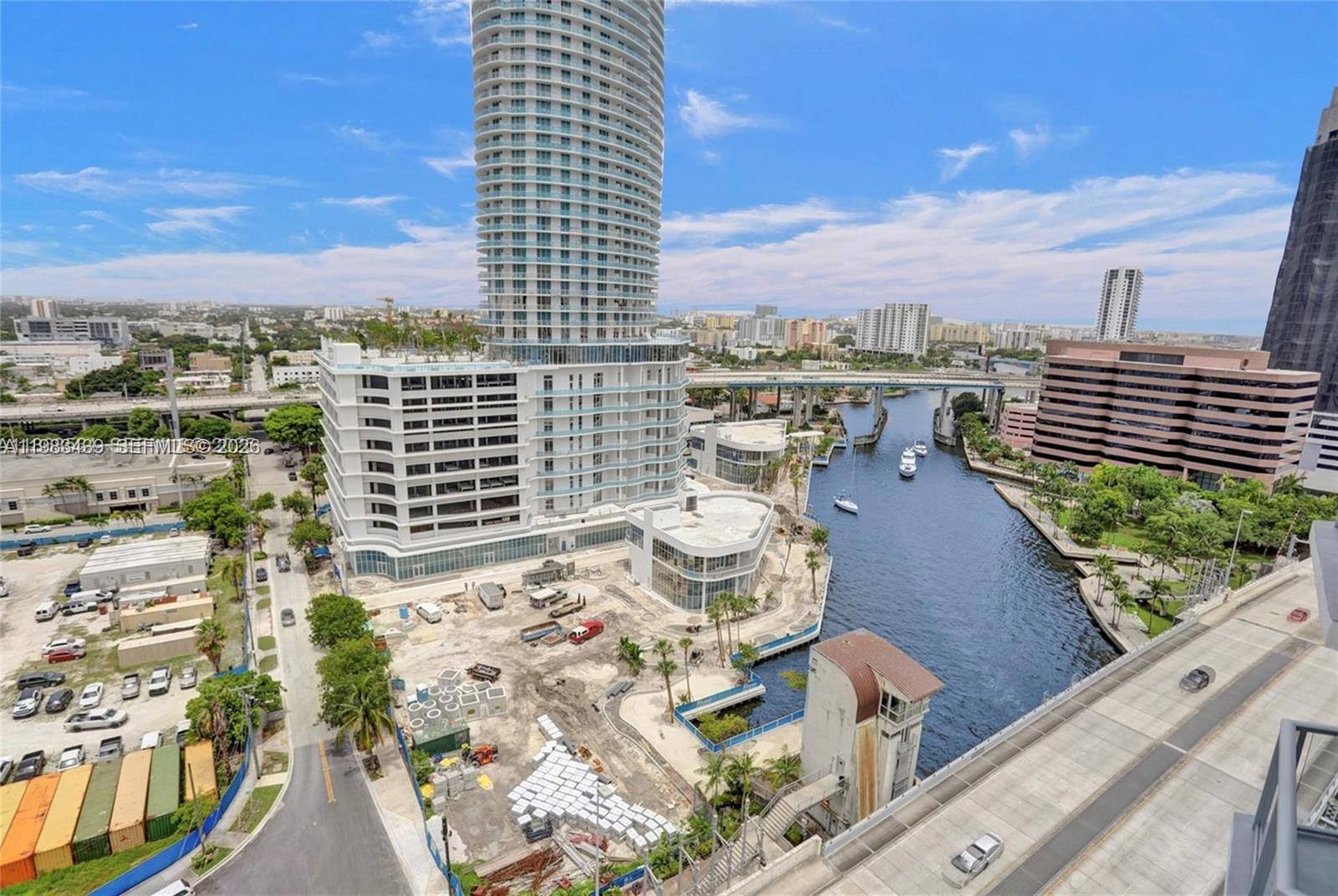 image Latitude on the River34