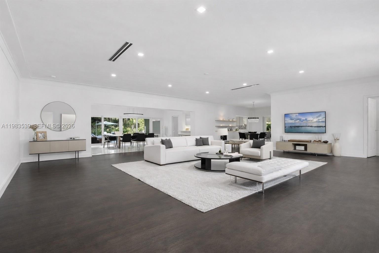 641 Island Rd Miami, FL 33137