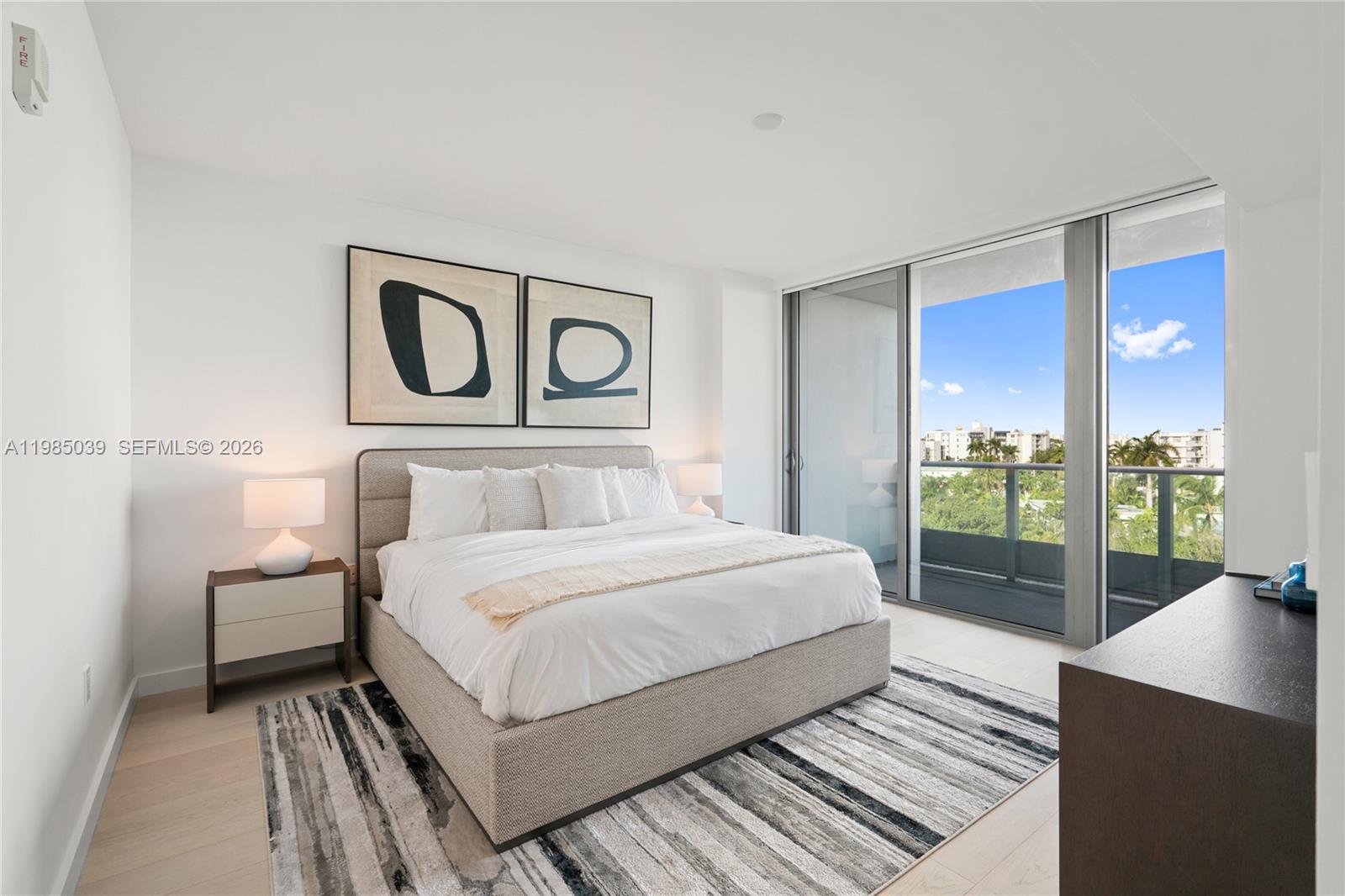 image La Baia Bay Harbor14