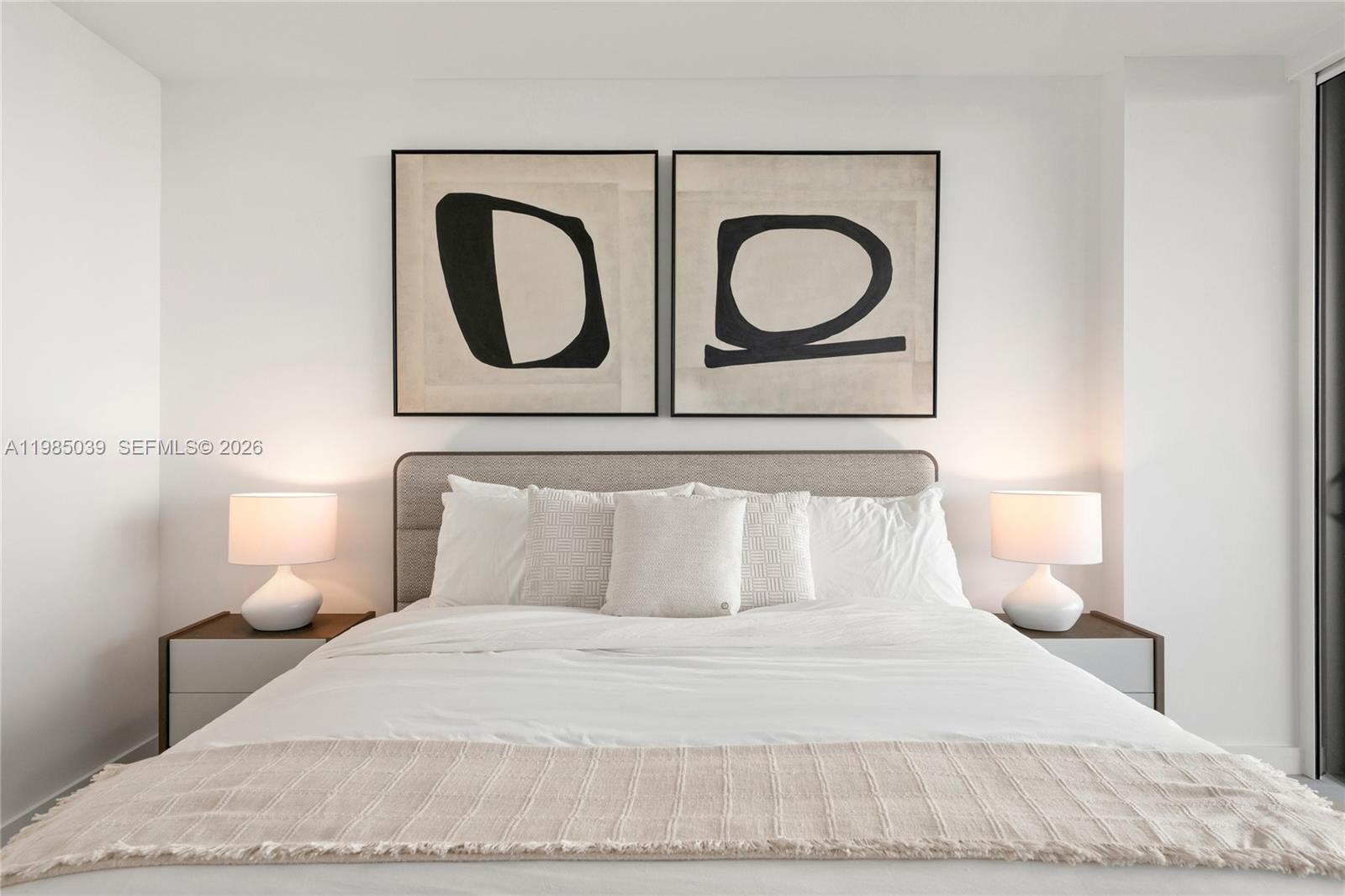 image La Baia Bay Harbor17