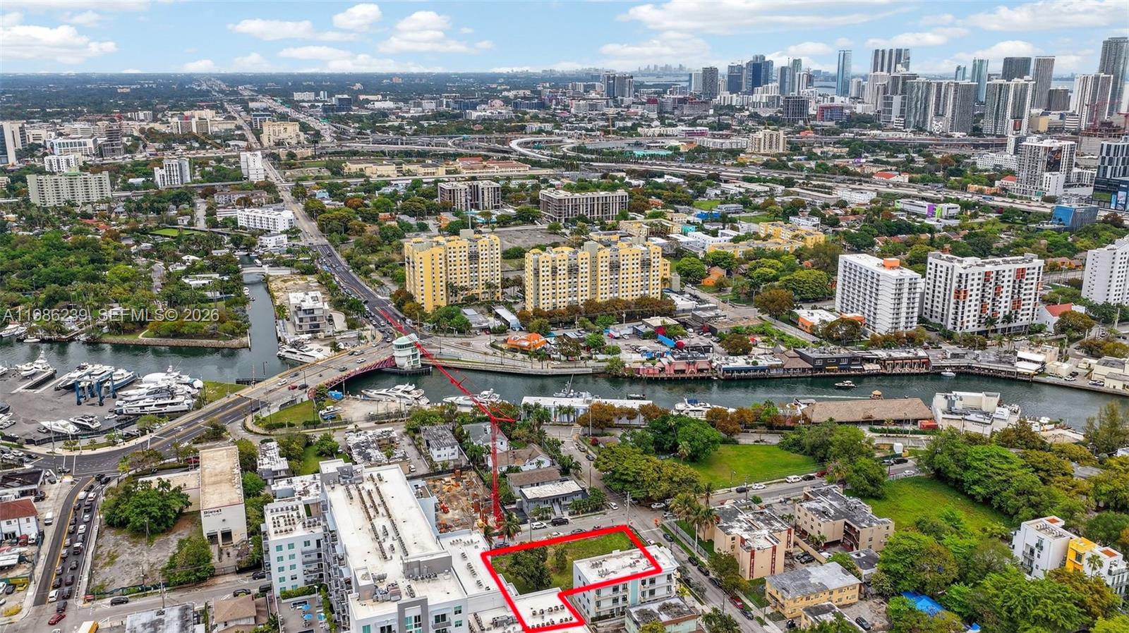 244 NW 7th Ave Miami, FL 33128