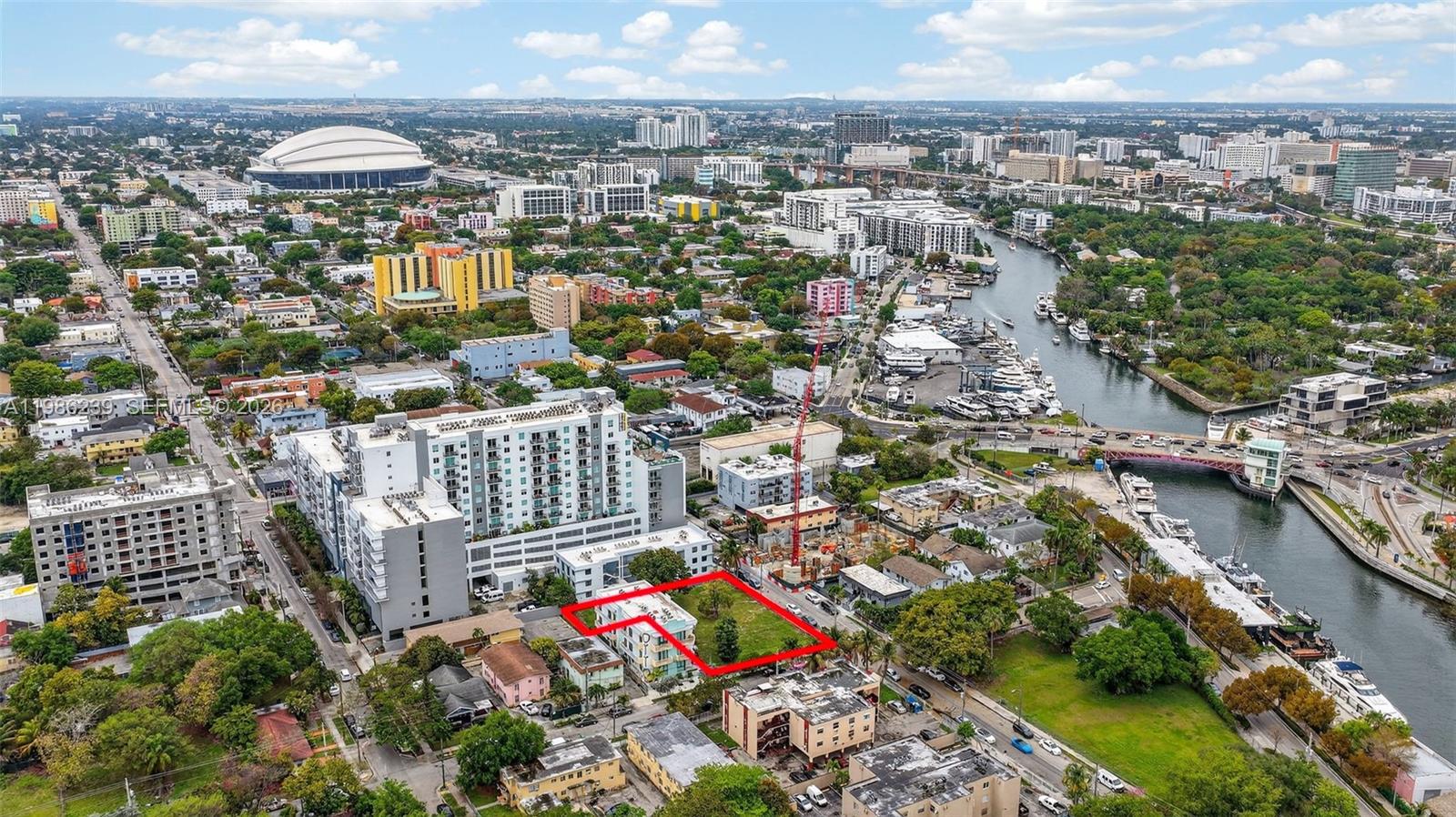 244 NW 7th Ave Miami, FL 33128