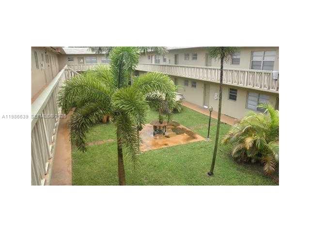 1370 NE 119th St #137015