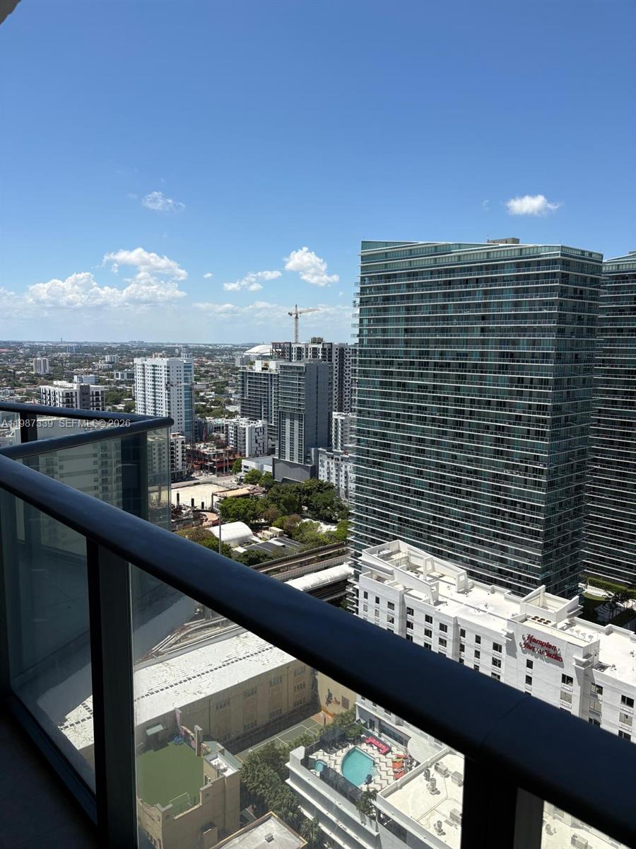 image Dua Miami (SLS Brickell)1
