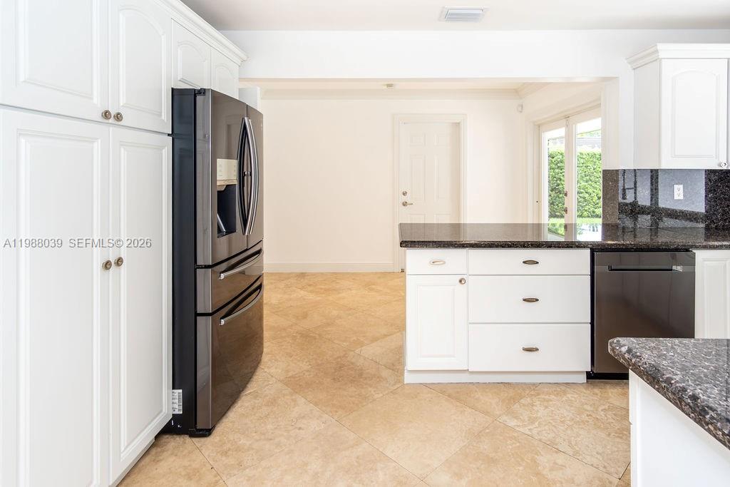 75 S Prospect Dr #75 Coral Gables, FL 33133