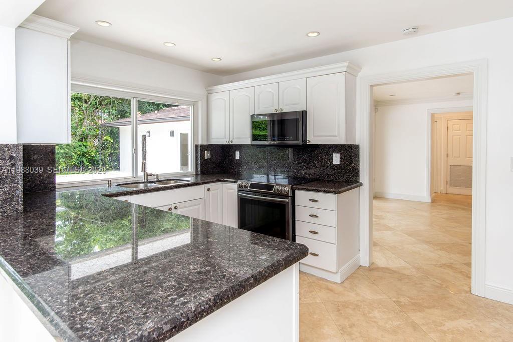 75 S Prospect Dr #75 Coral Gables, FL 33133