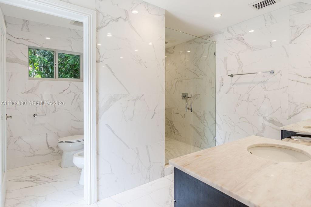 75 S Prospect Dr #75 Coral Gables, FL 33133