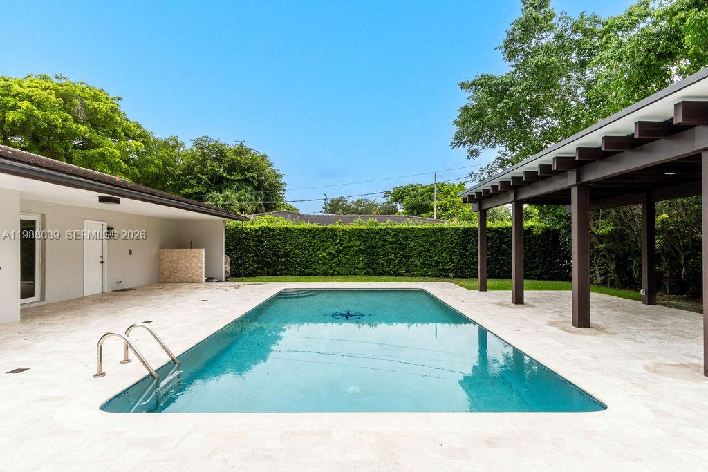 75 S Prospect Dr #75 Coral Gables, FL 33133