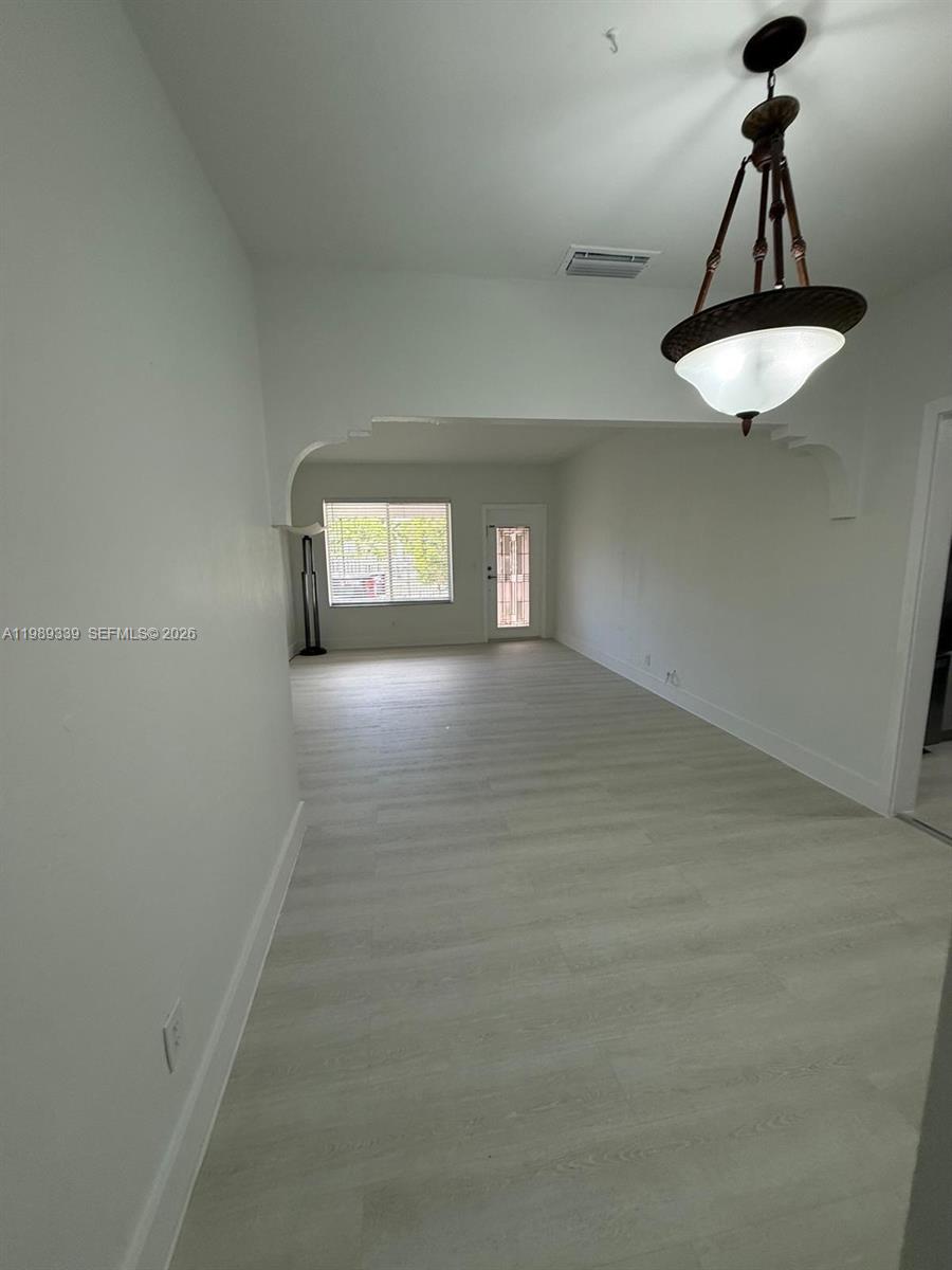 2893 SW 32nd Ct Coconut Grove, FL 33133