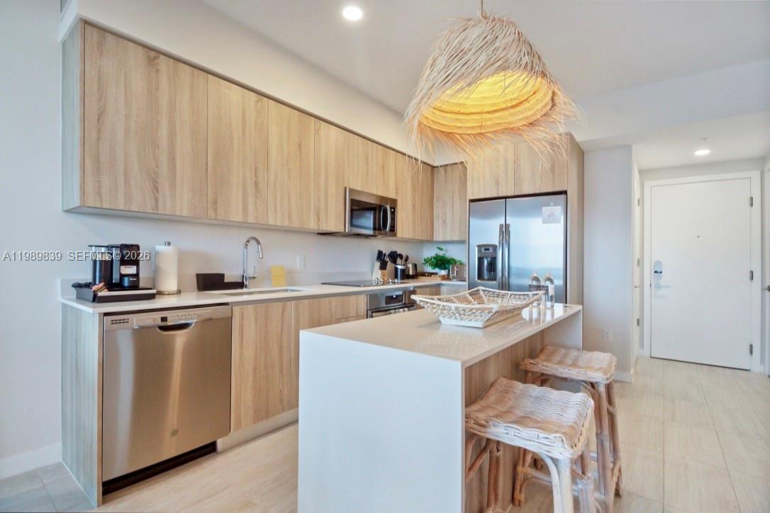 3900 Biscayne Blvd #N-911 Miami, FL 33137