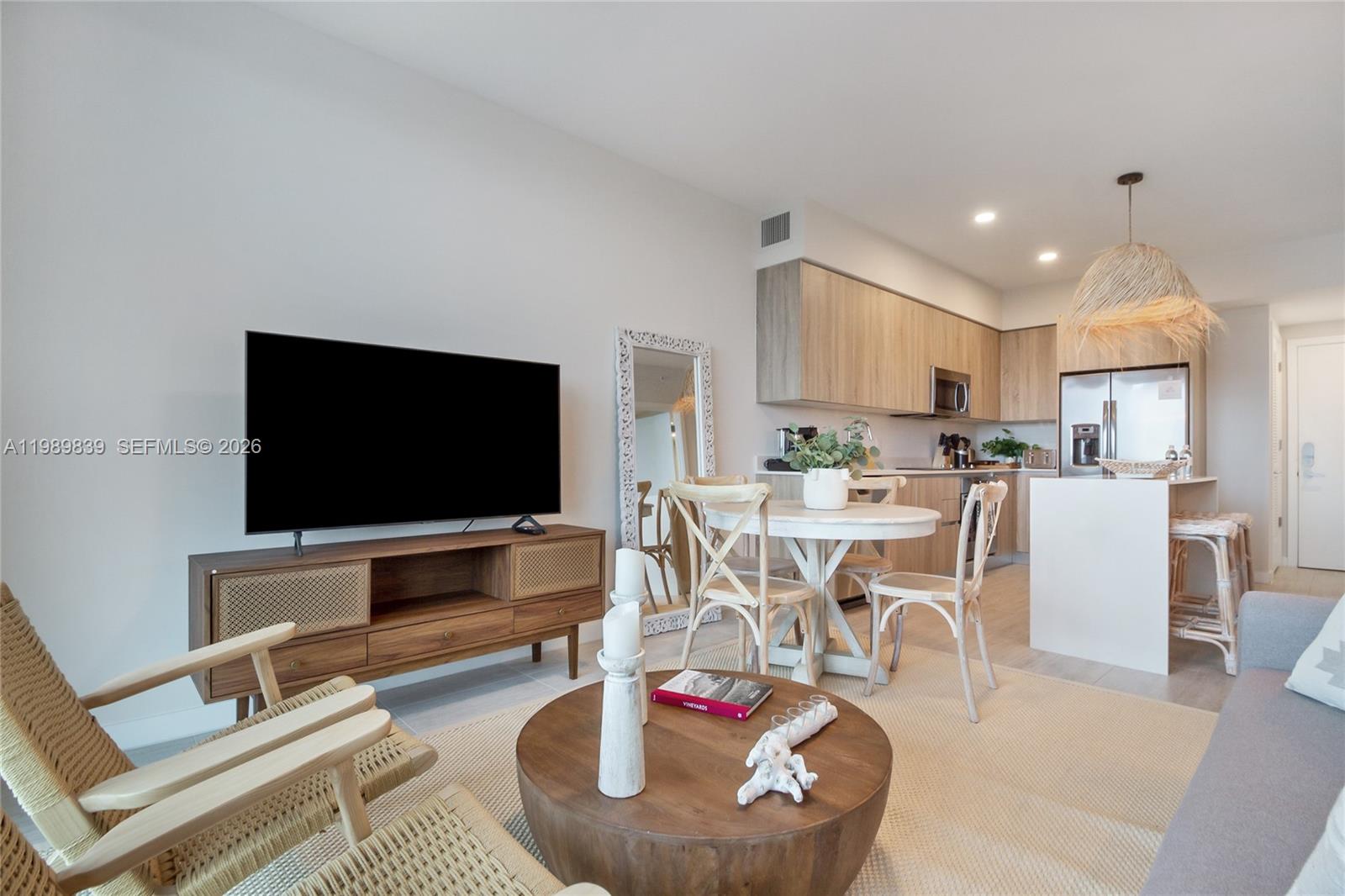 3900 Biscayne Blvd #N-911 Miami, FL 33137