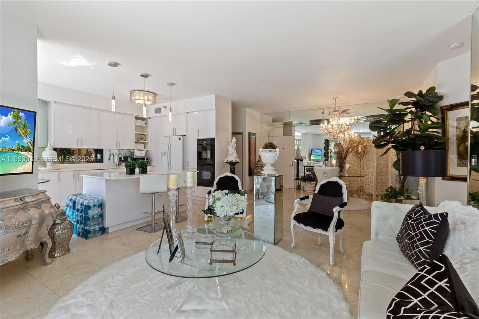 3530 Mystic Pointe Dr #114 Aventura, FL 33180