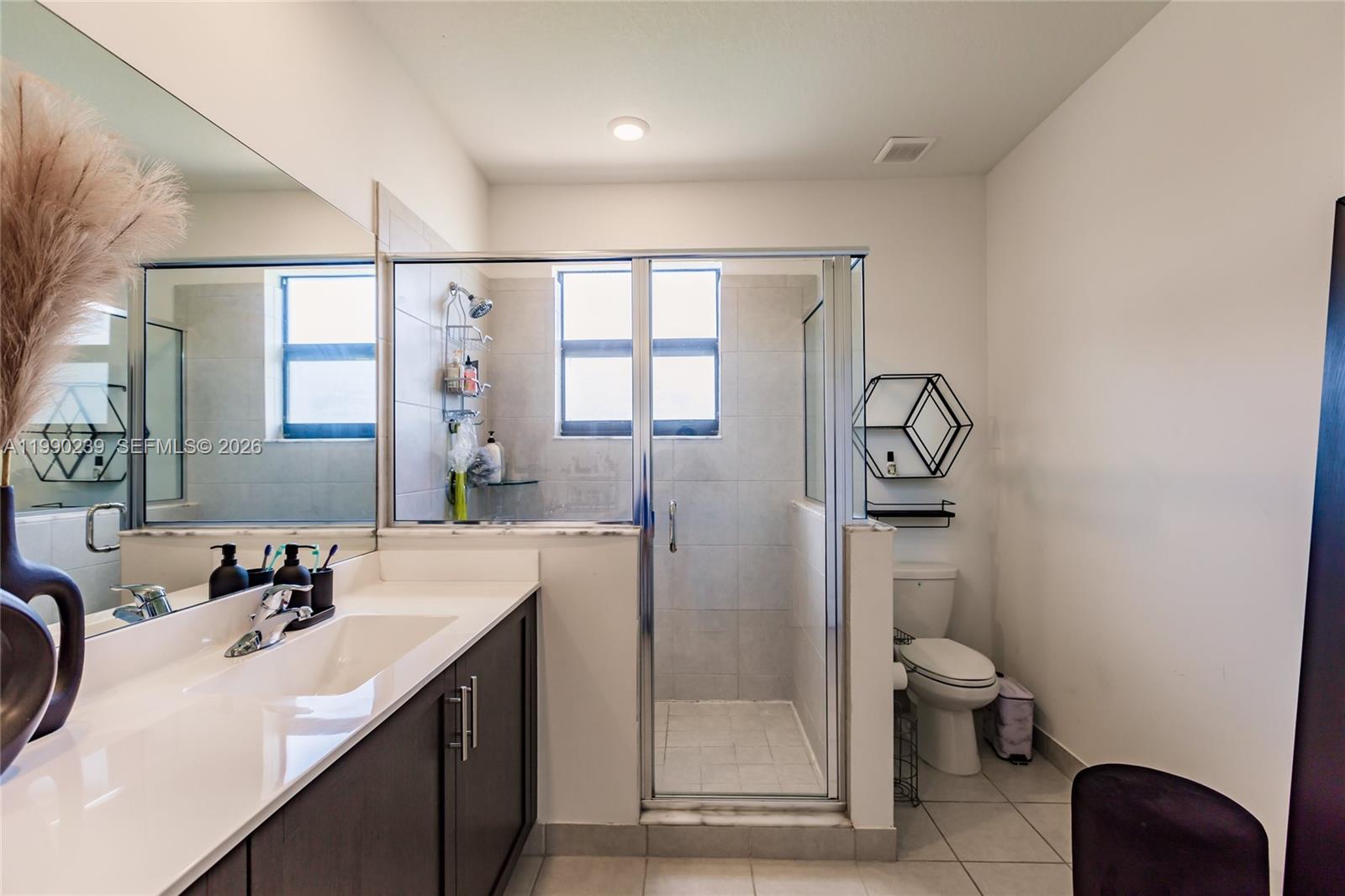 1443 SW 54th Ter North Lauderdale, FL 33068