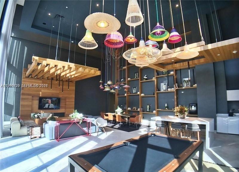 1010 Brickell Ave #3211 Miami, FL 33131