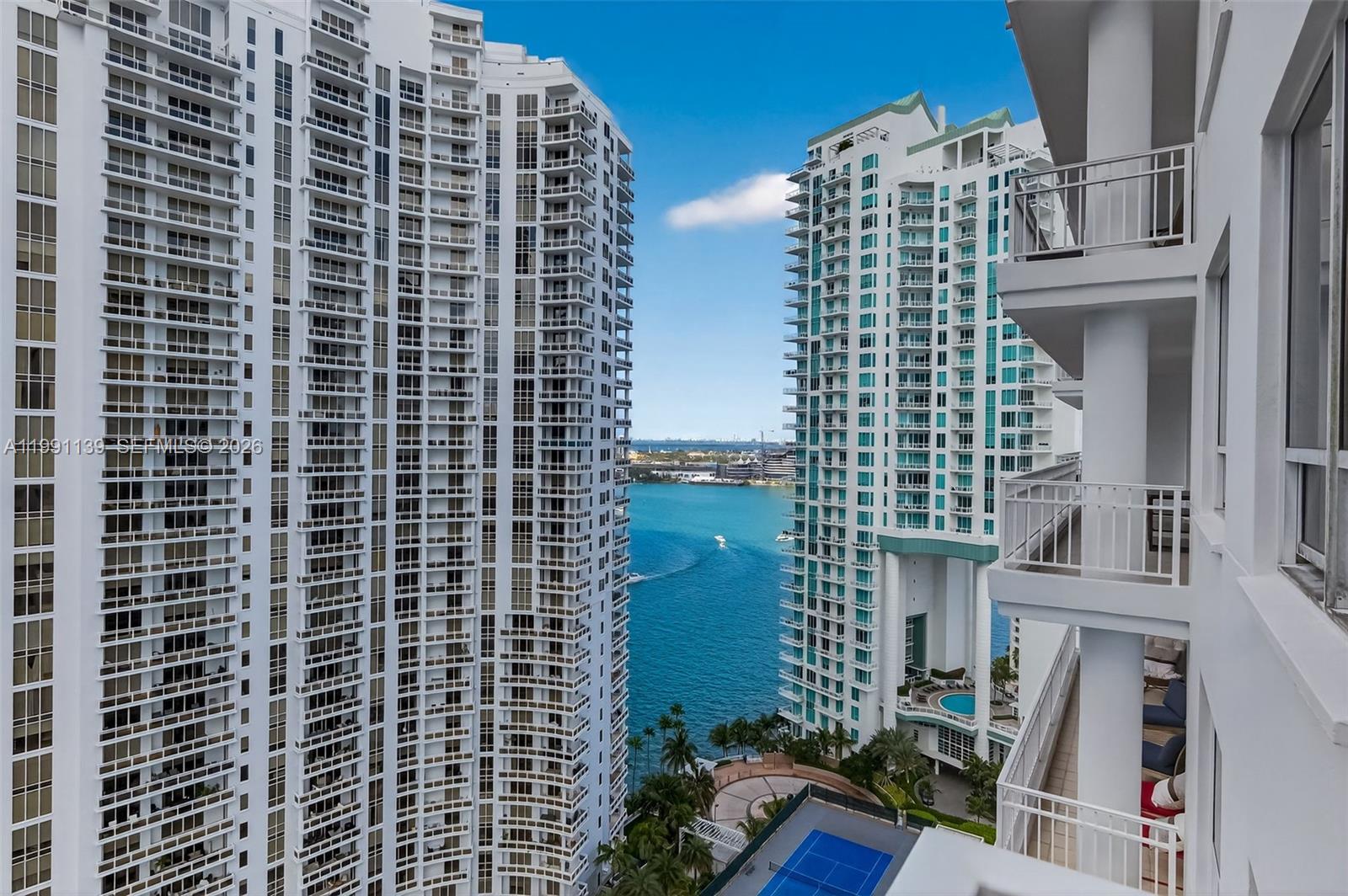 801 Brickell Key Blvd #2502 Miami, FL 33131