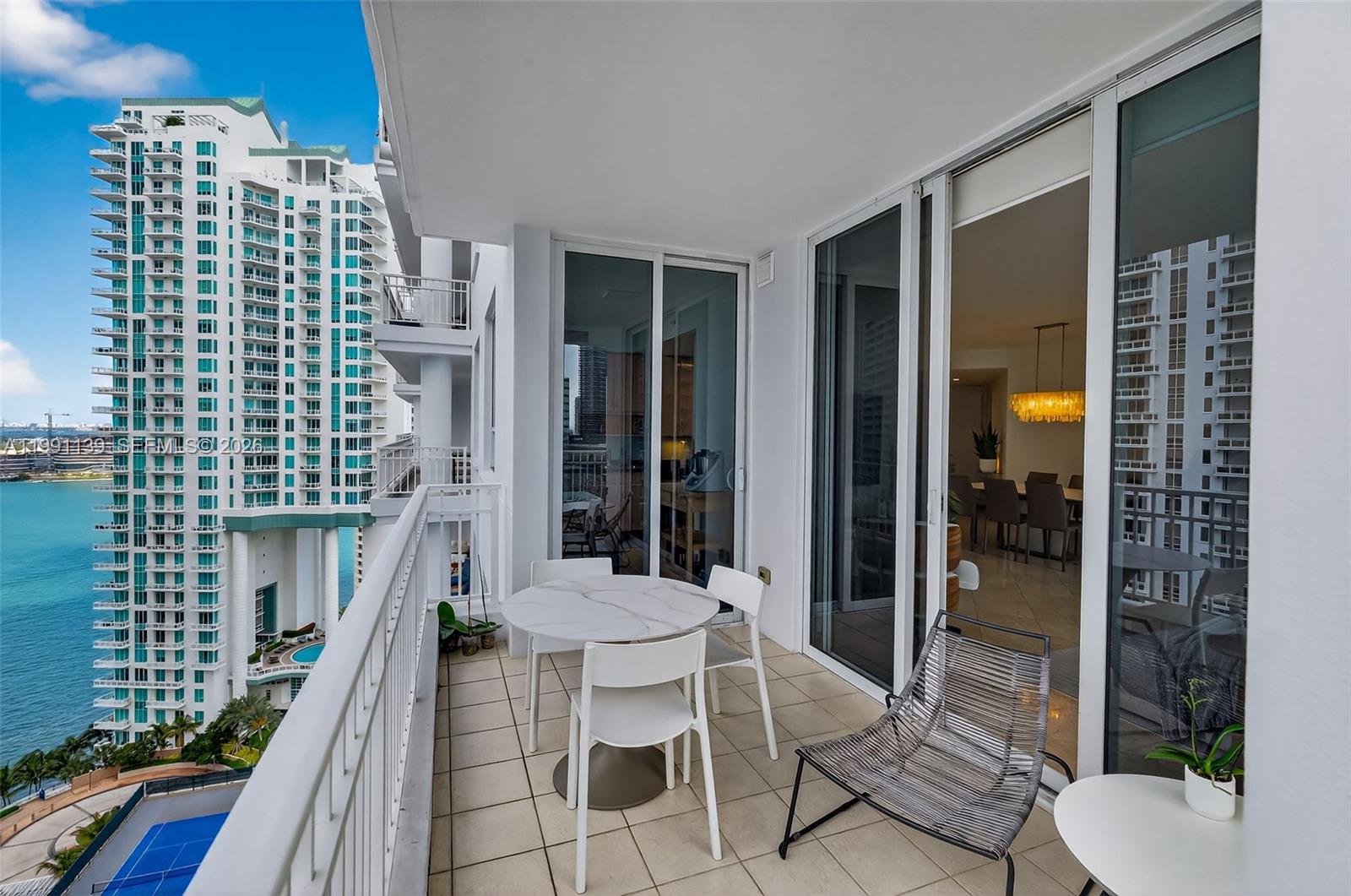 801 Brickell Key Blvd #2502 Miami, FL 33131