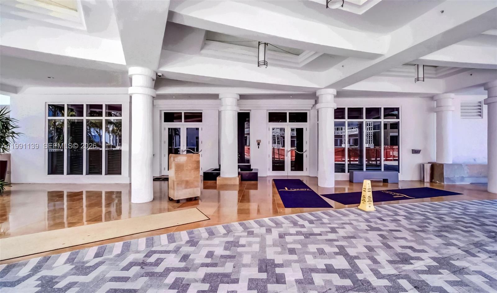 801 Brickell Key Blvd #2502 Miami, FL 33131