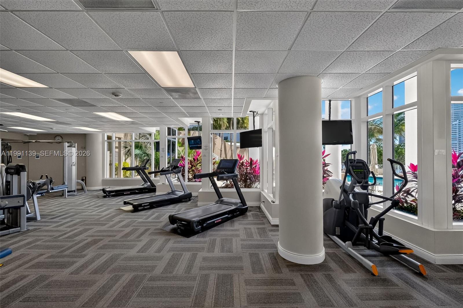 801 Brickell Key Blvd #2502 Miami, FL 33131