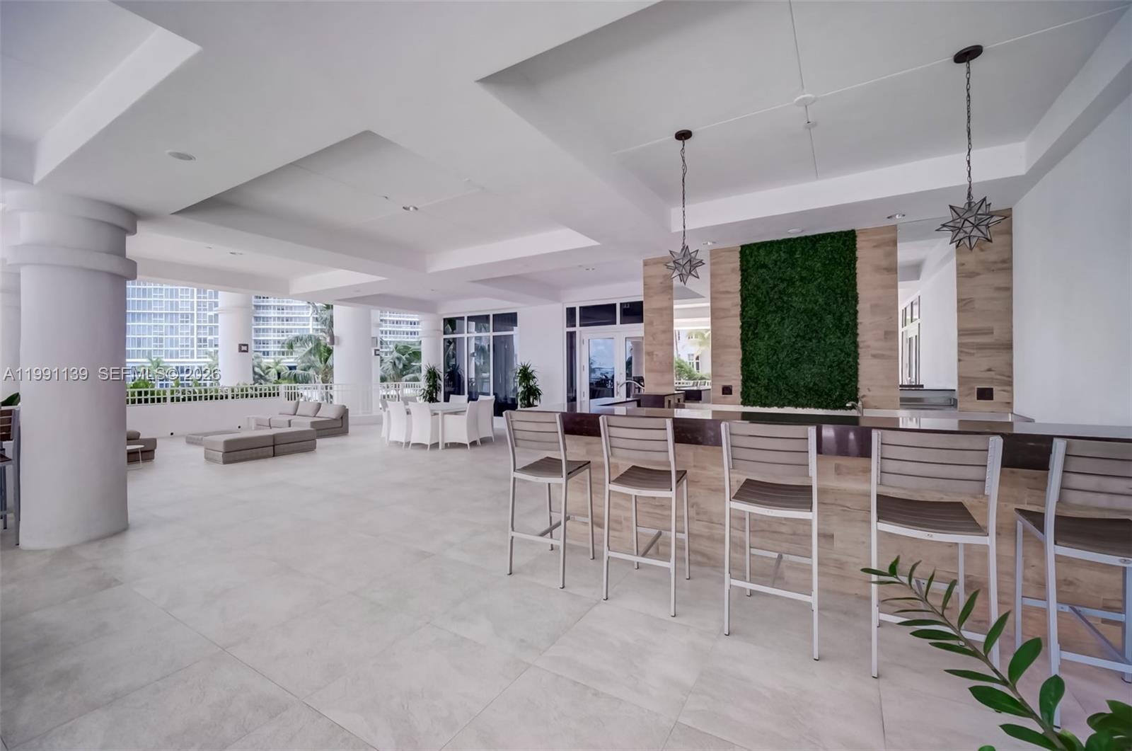 801 Brickell Key Blvd #2502 Miami, FL 33131
