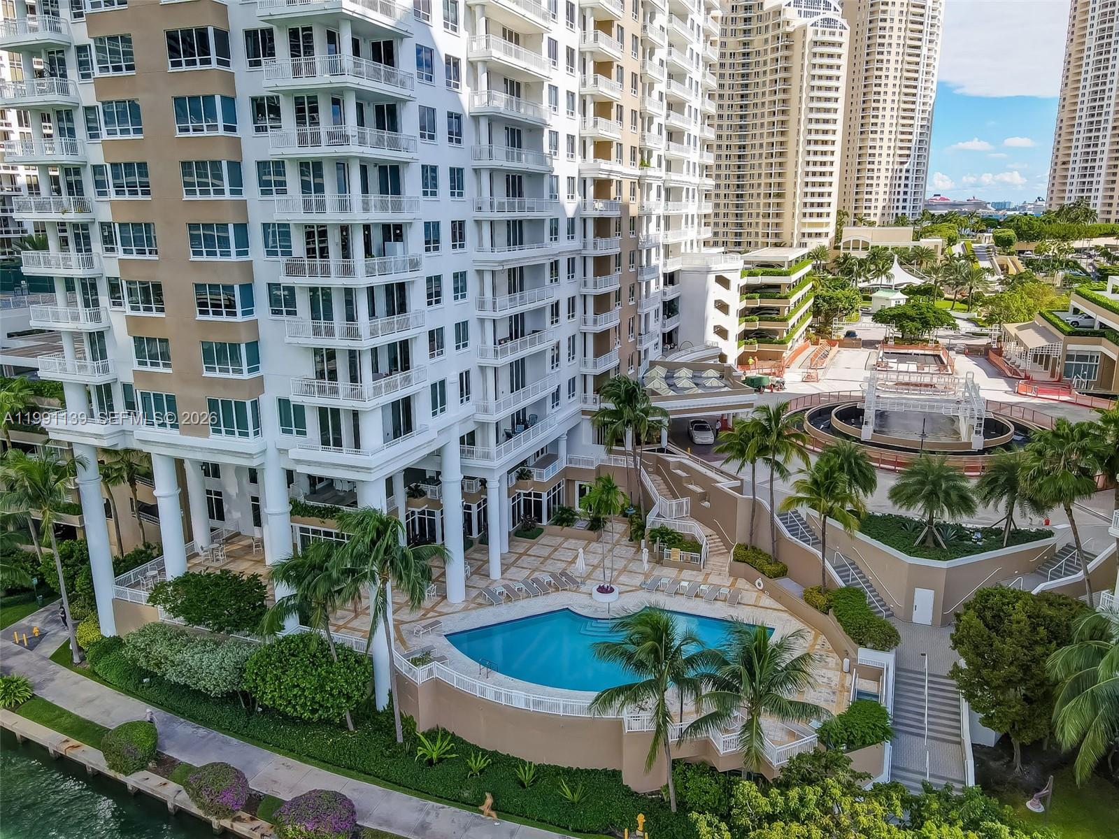 801 Brickell Key Blvd #2502 Miami, FL 33131