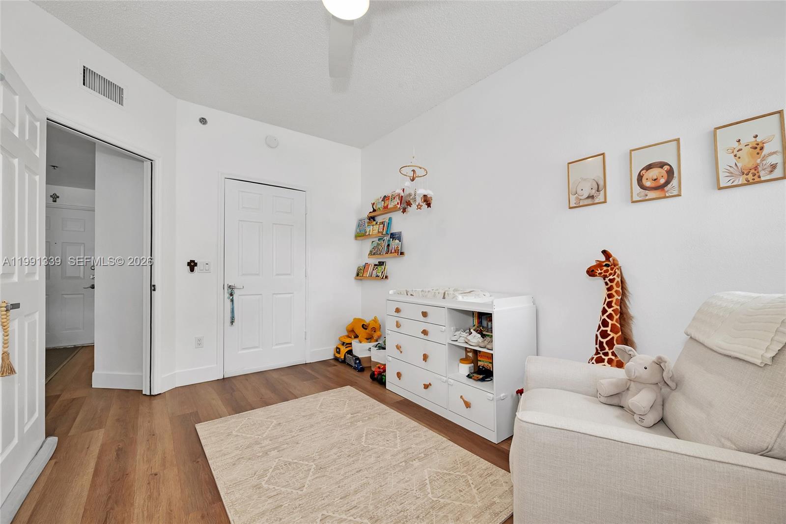 3165 NE 184th St #6204 Aventura, FL 33160