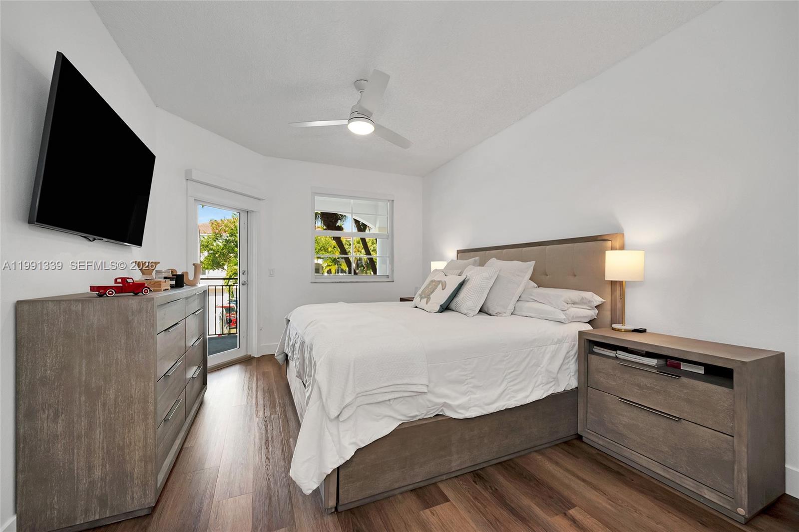 3165 NE 184th St #6204 Aventura, FL 33160