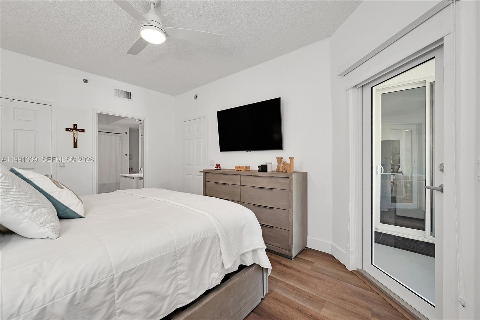 3165 NE 184th St #6204 Aventura, FL 33160