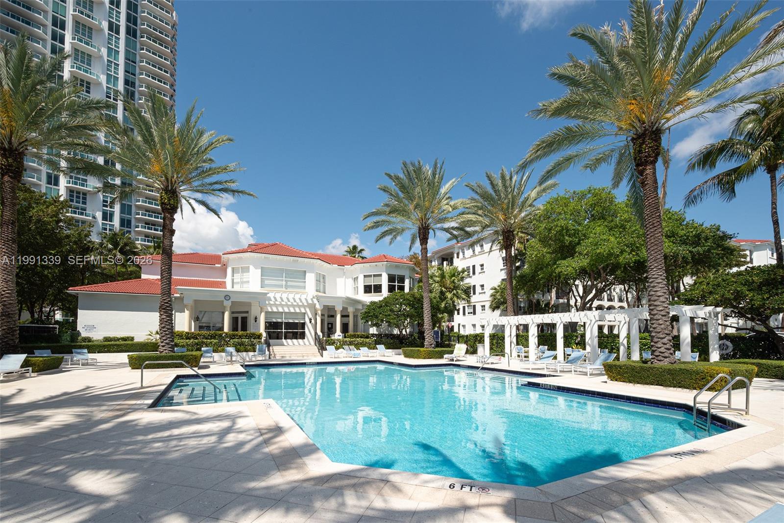 3165 NE 184th St #6204 Aventura, FL 33160