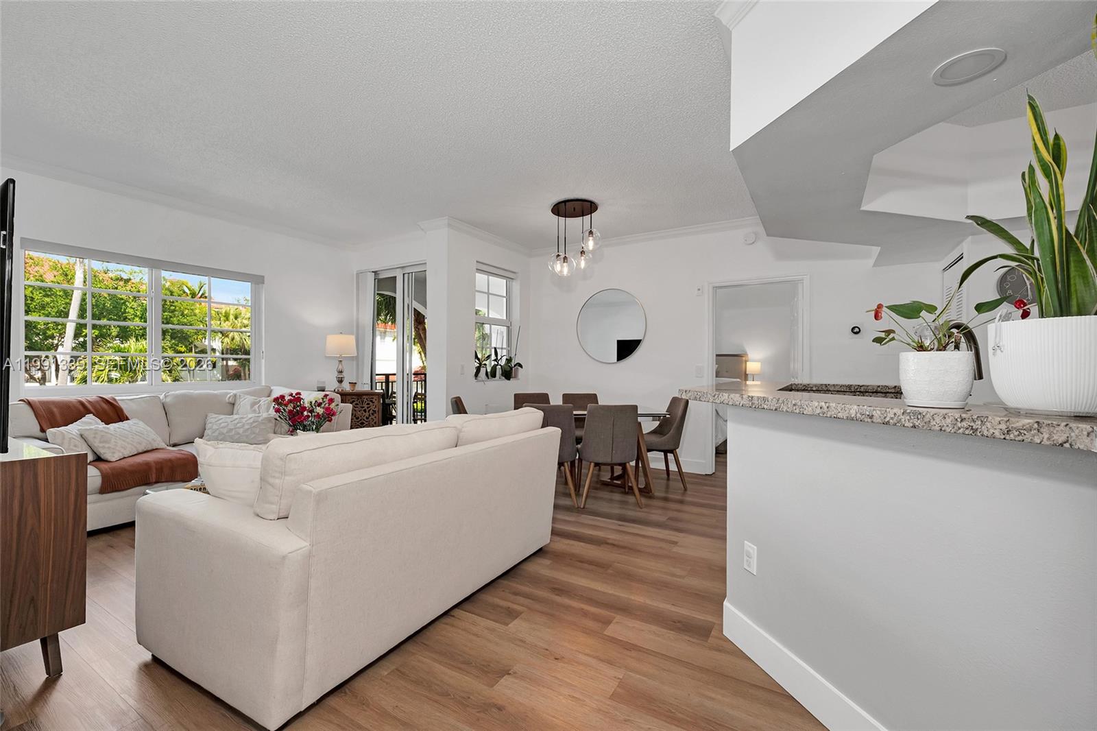 3165 NE 184th St #6204 Aventura, FL 33160