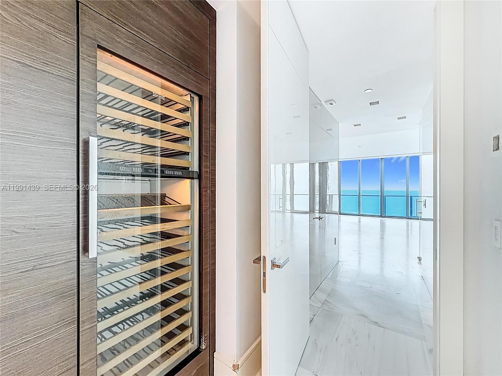 19575 Collins Ave #5 Sunny Isles Beach, FL 33160