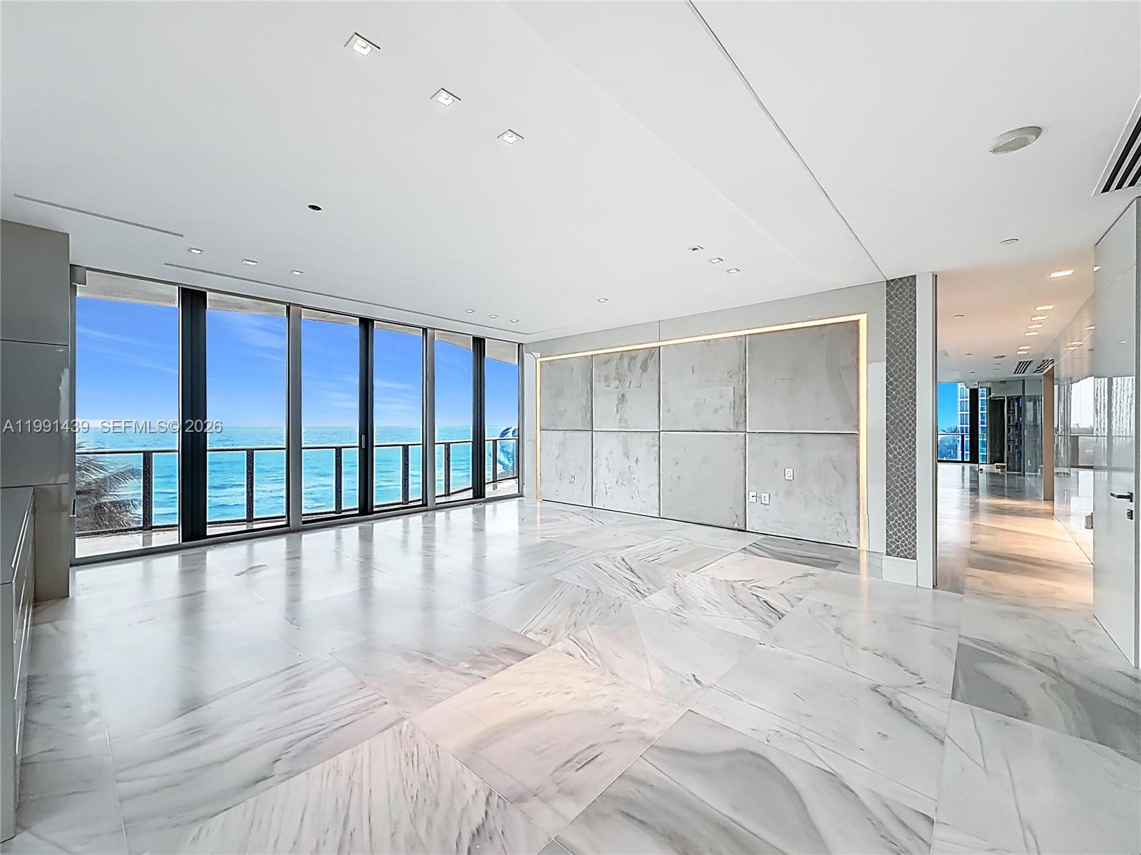 19575 Collins Ave #5 Sunny Isles Beach, FL 33160