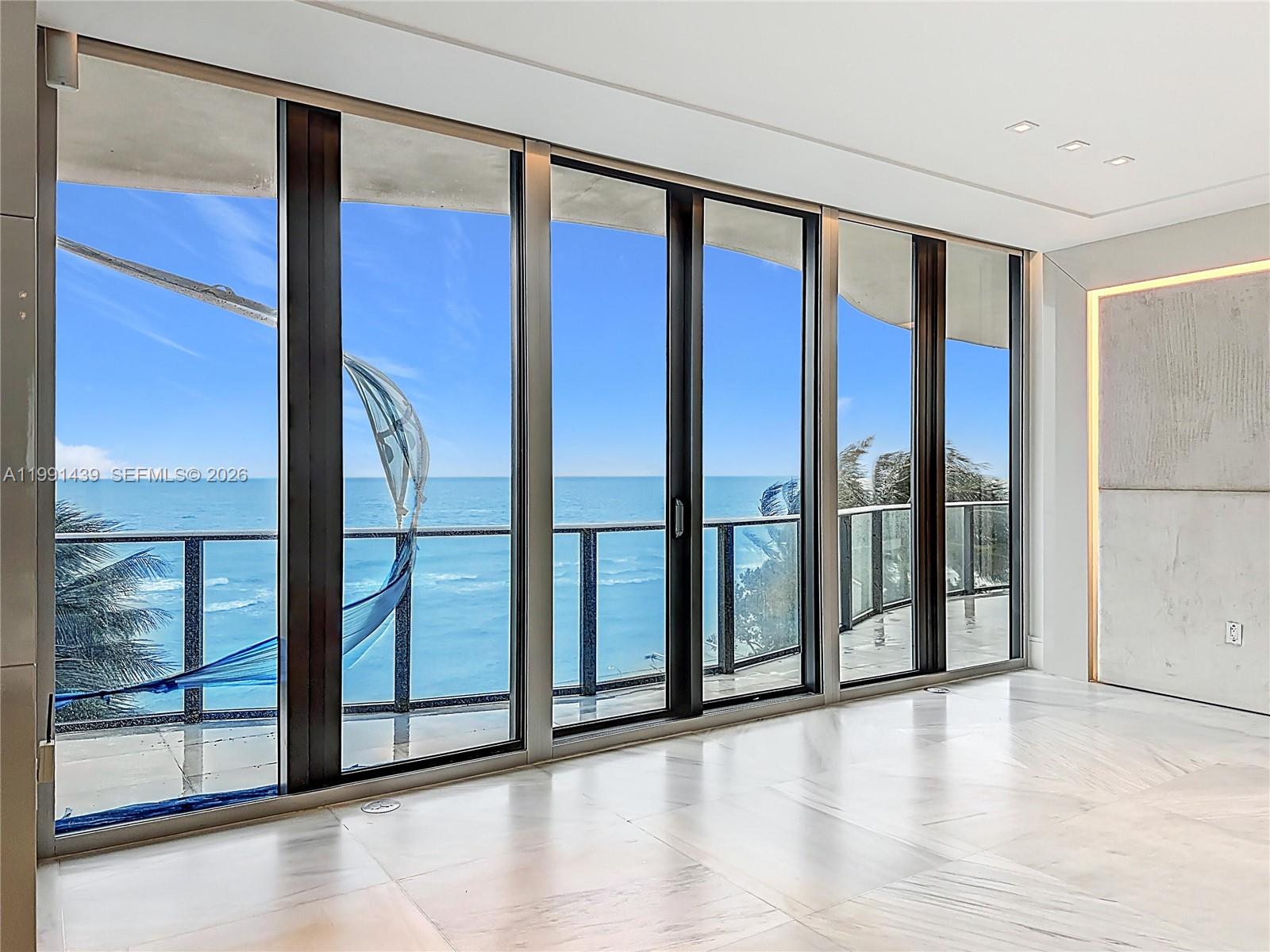 19575 Collins Ave #5 Sunny Isles Beach, FL 33160