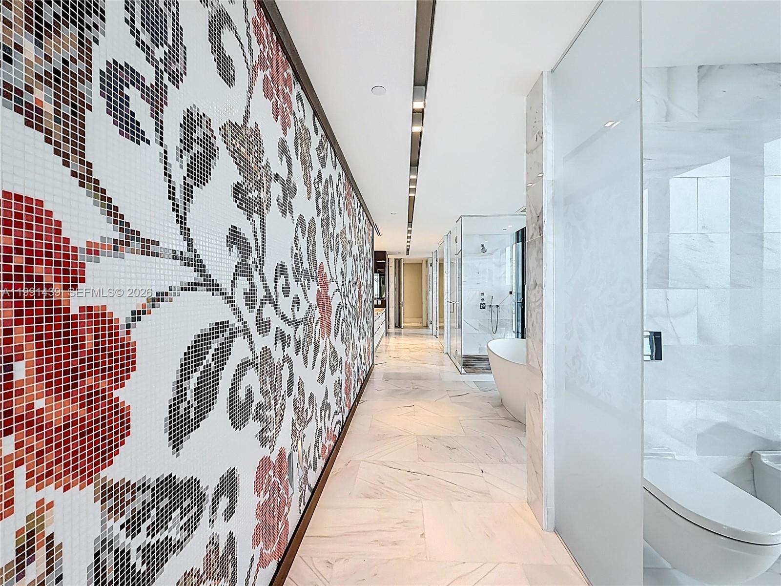 19575 Collins Ave #5 Sunny Isles Beach, FL 33160