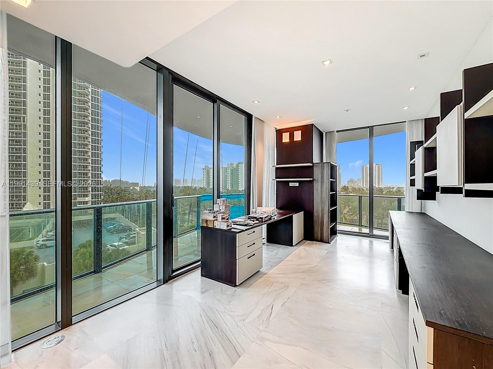 19575 Collins Ave #5 Sunny Isles Beach, FL 33160