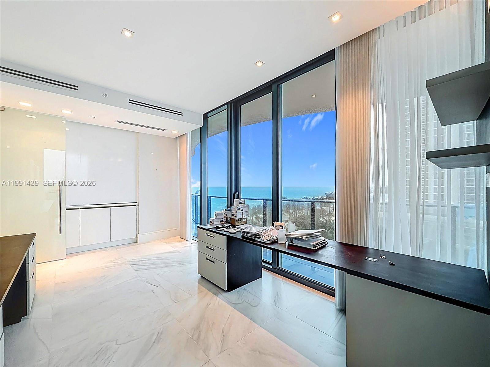 19575 Collins Ave #5 Sunny Isles Beach, FL 33160