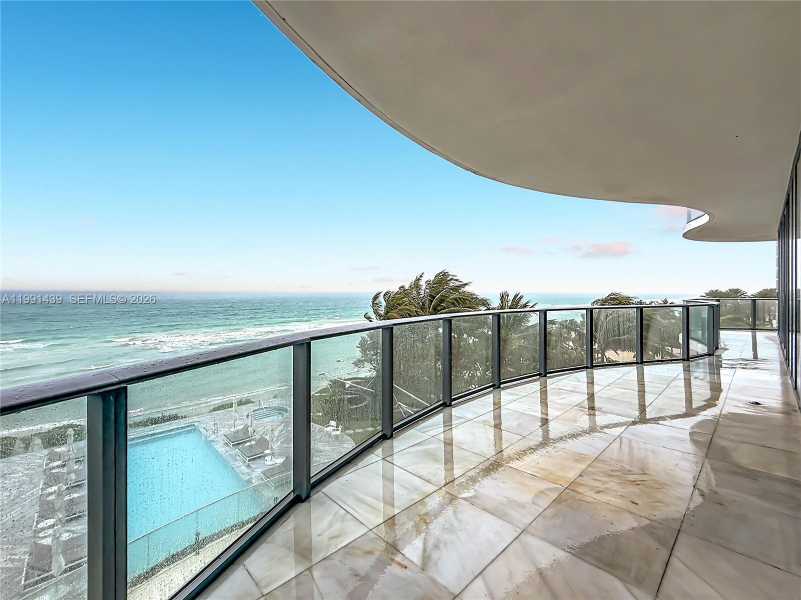 19575 Collins Ave #5 Sunny Isles Beach, FL 33160