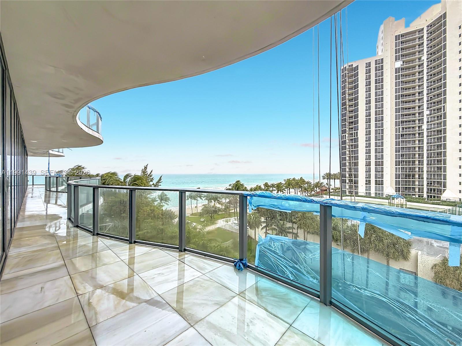 19575 Collins Ave #5 Sunny Isles Beach, FL 33160