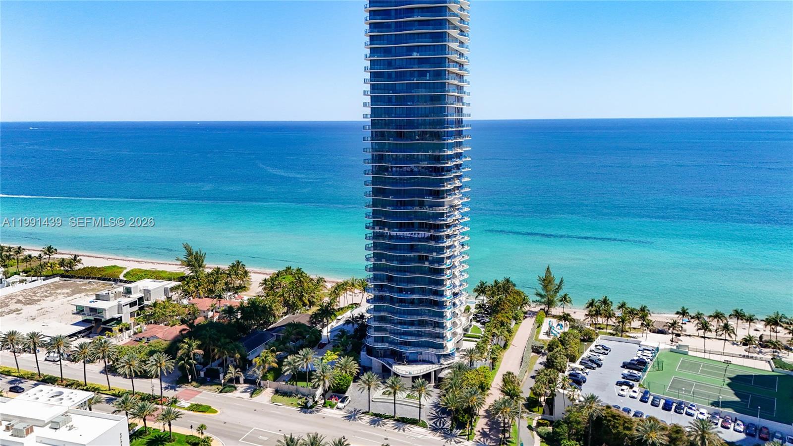 19575 Collins Ave #5 Sunny Isles Beach, FL 33160