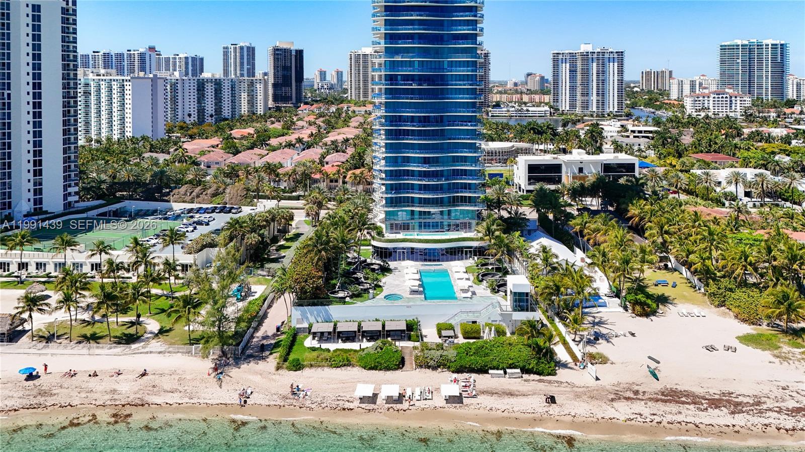 19575 Collins Ave #5 Sunny Isles Beach, FL 33160