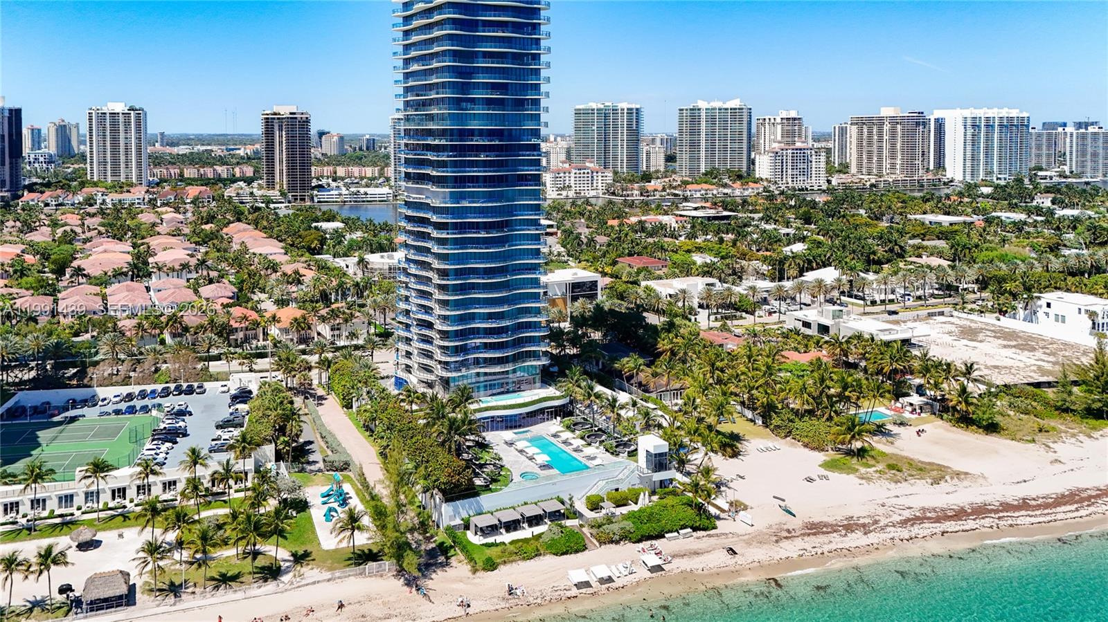 19575 Collins Ave #5 Sunny Isles Beach, FL 33160