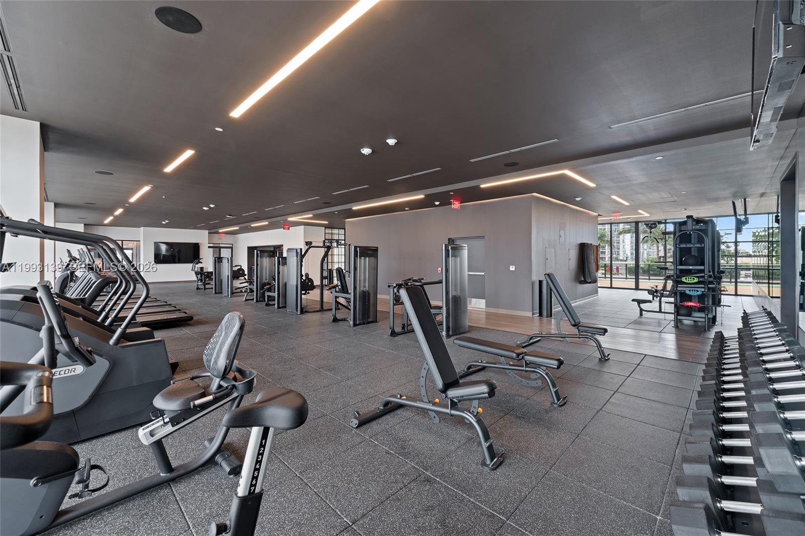 159 NE 6th St #5104 Miami, FL 33132