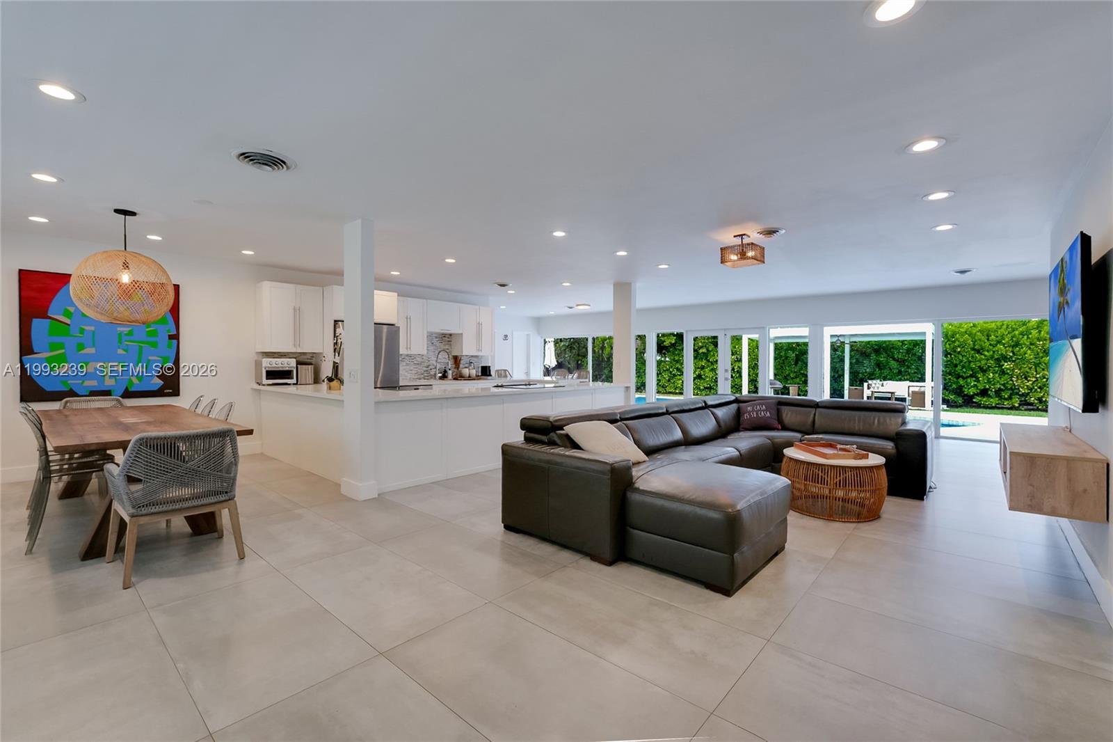 7305 SW 123rd Ter Pinecrest, FL 33156