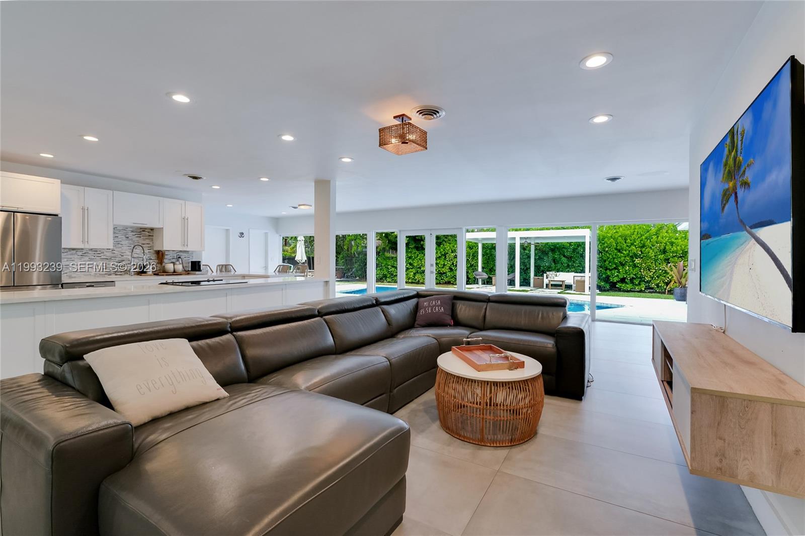 7305 SW 123rd Ter Pinecrest, FL 33156