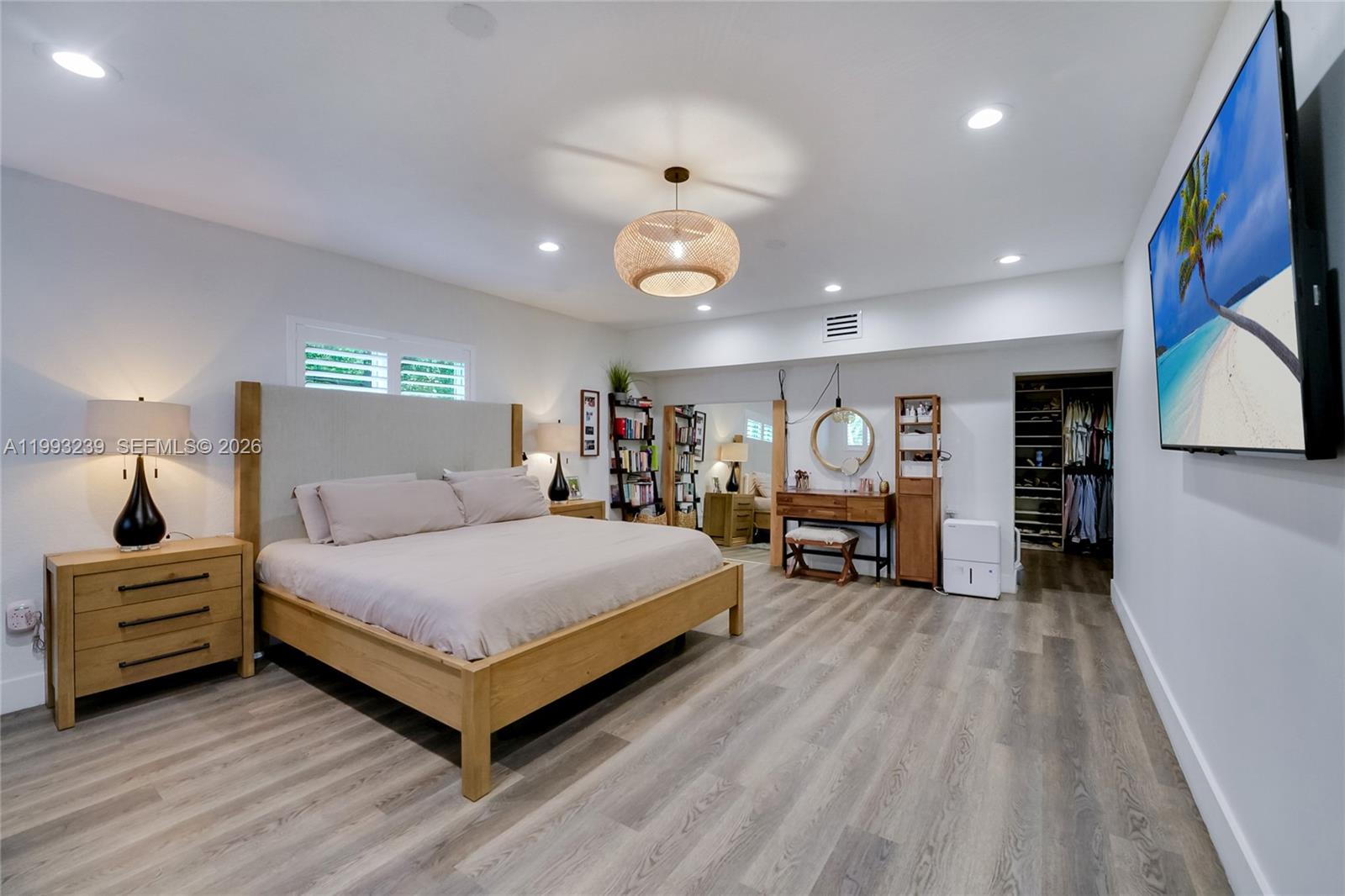 7305 SW 123rd Ter Pinecrest, FL 33156