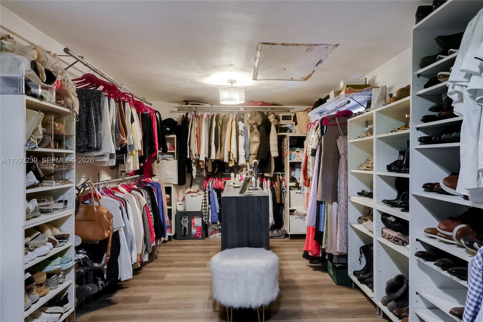 7305 SW 123rd Ter Pinecrest, FL 33156