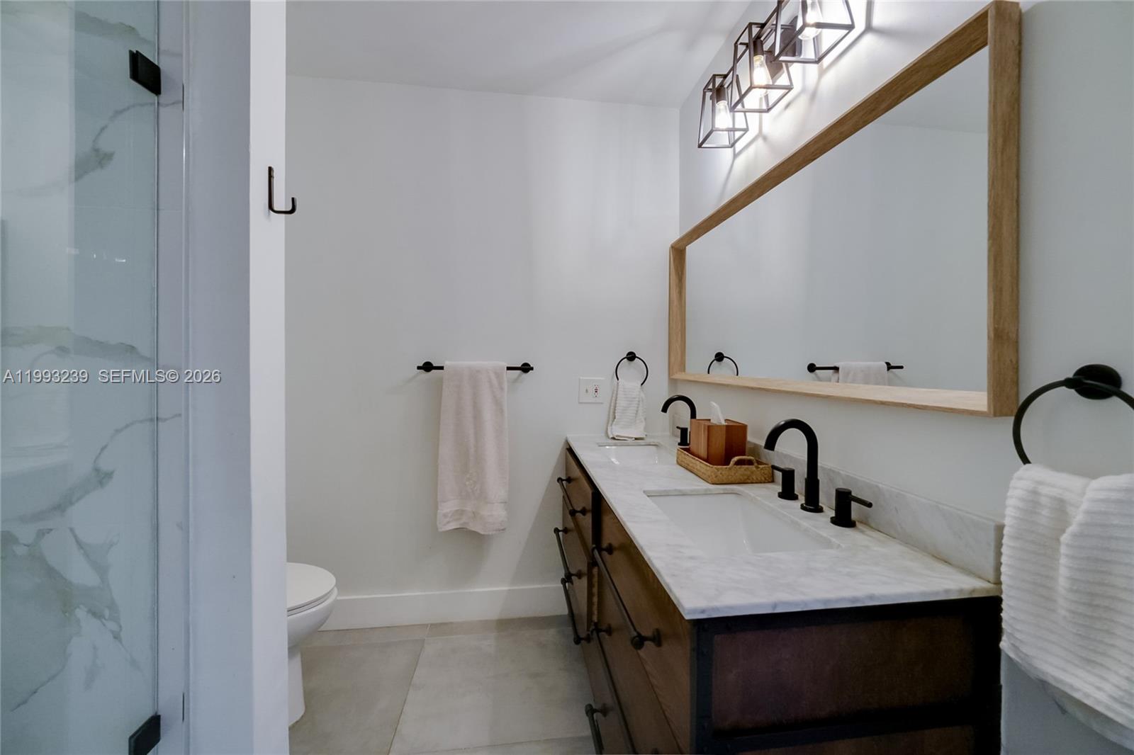 7305 SW 123rd Ter Pinecrest, FL 33156