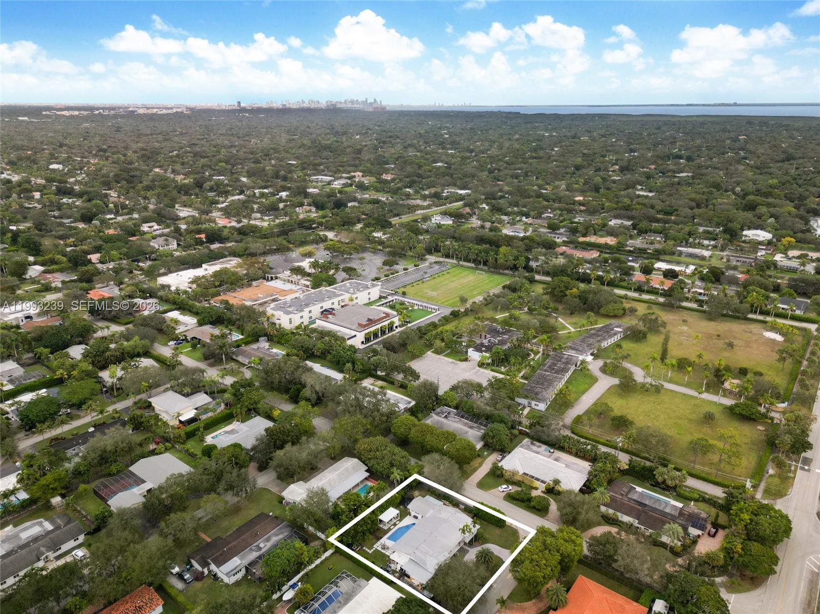 7305 SW 123rd Ter Pinecrest, FL 33156